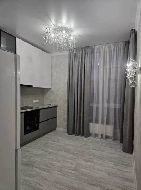 Продажа 2-комнатной квартиры 60 м², Краснова ул.