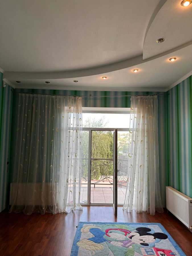 Продаж будинку 340 м², Пластовська вул.