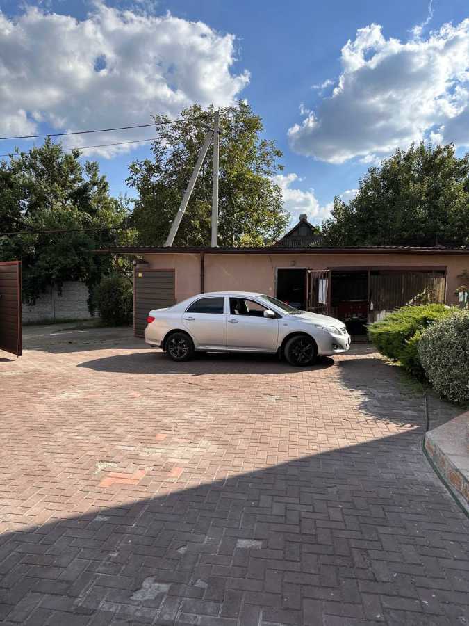 Продаж будинку 340 м², Пластовська вул.