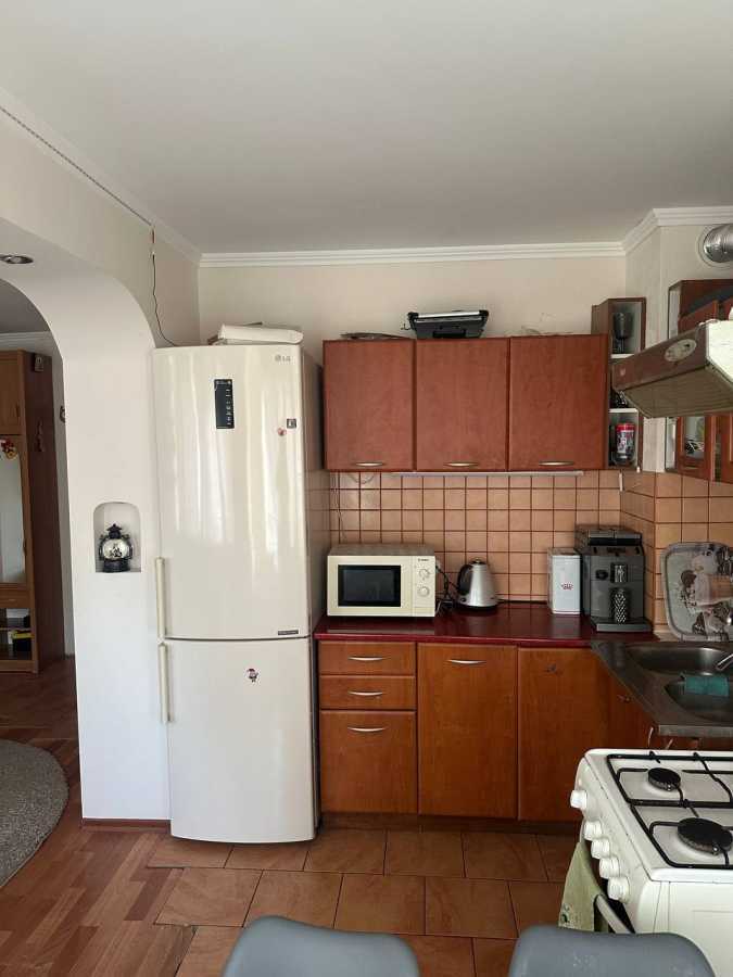 Продаж 2-кімнатної квартири 44 м², Набережна Перемоги вул., 106