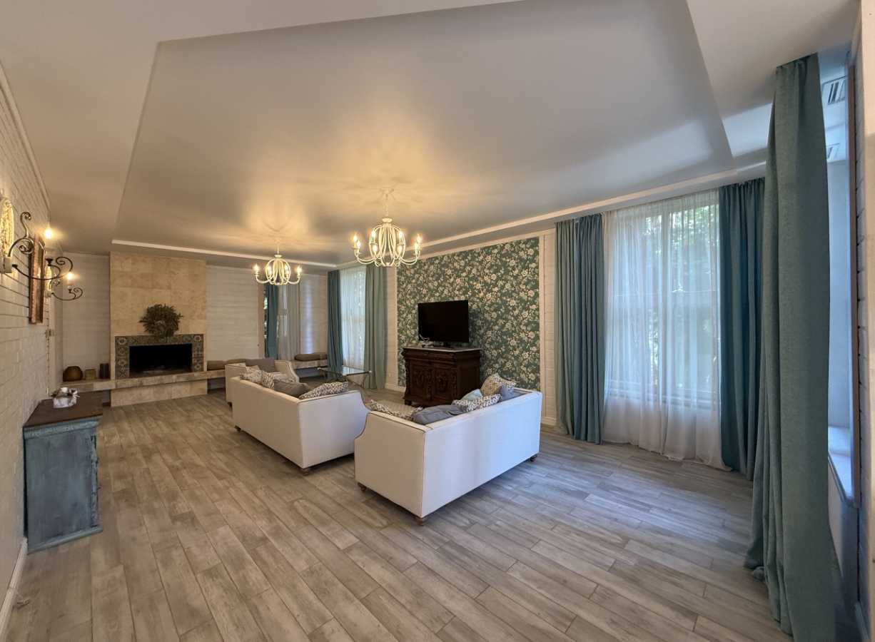 Аренда дома 300 м², Лісова