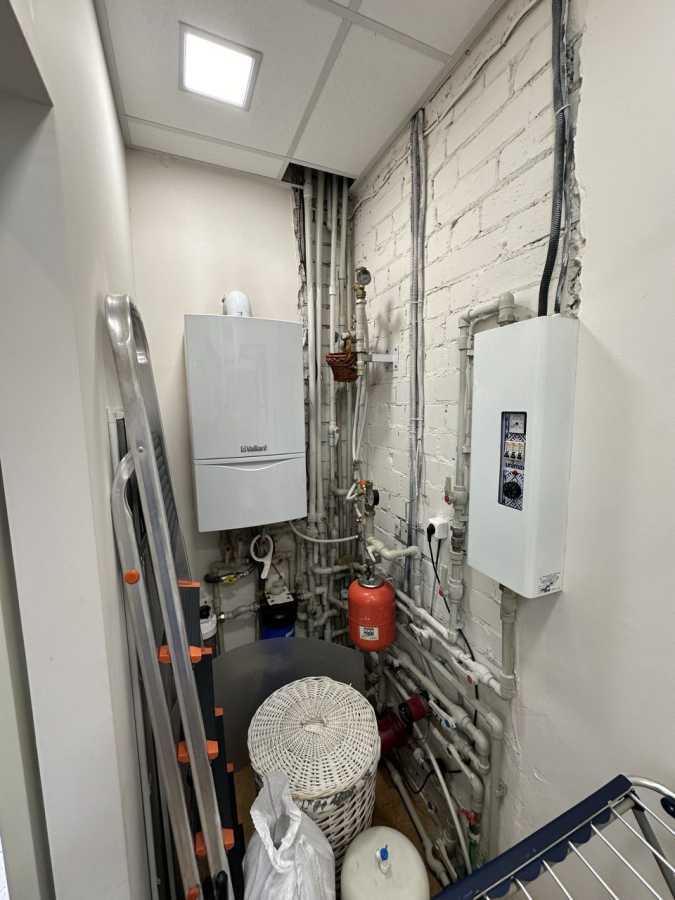 Продажа 5-комнатной квартиры 229 м², Космическая ул., 9А