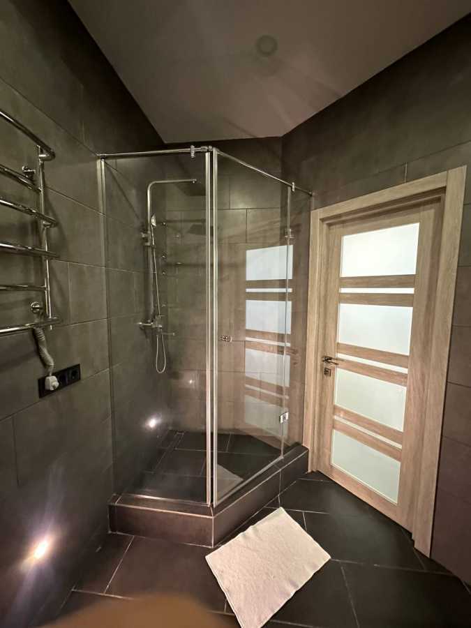 Оренда 2-кімнатної квартири 50 м², Сімферопольська вул., 2Л