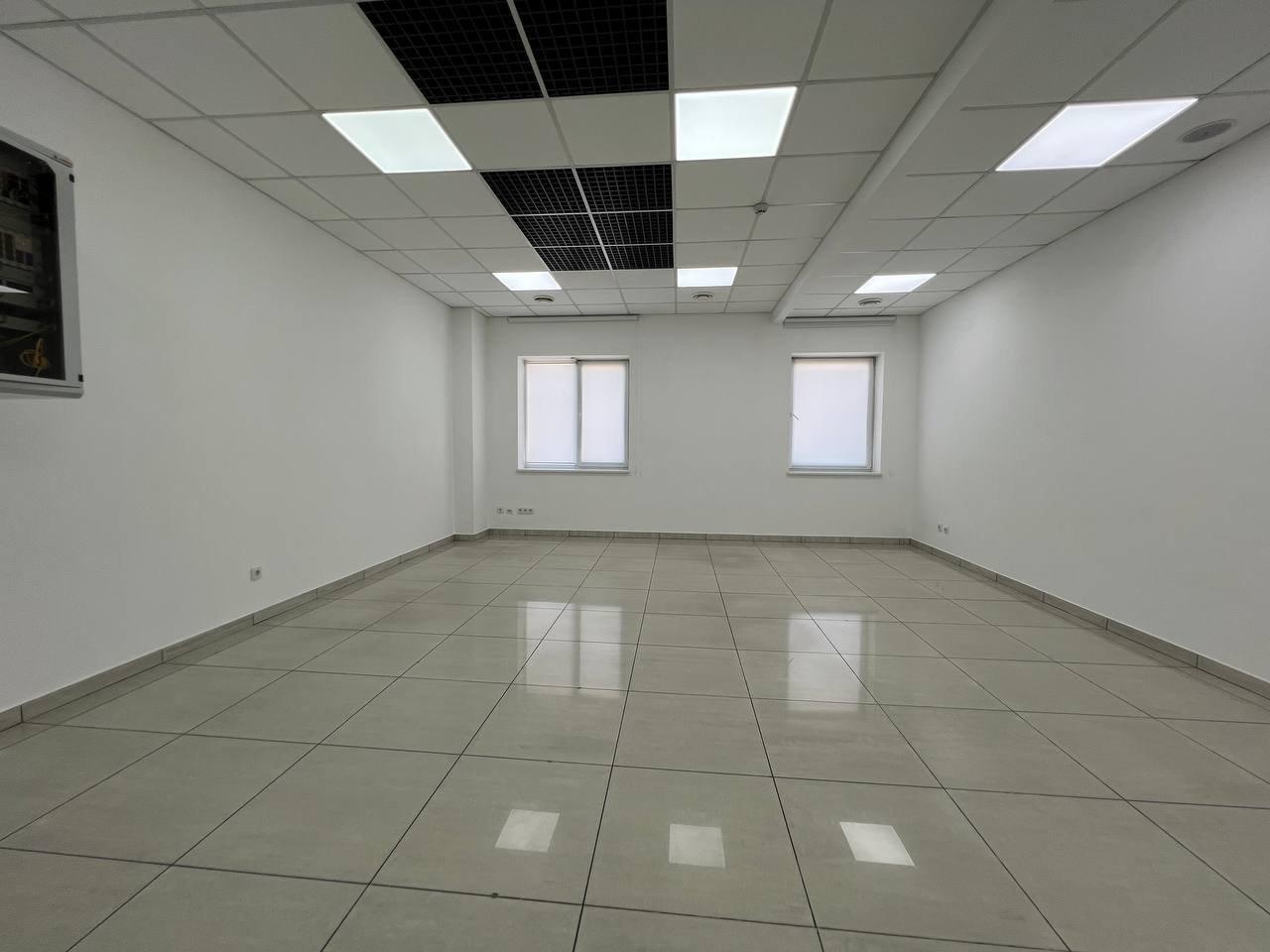 Оренда комерції 412 м², Січових Стрільців вул., 4Д