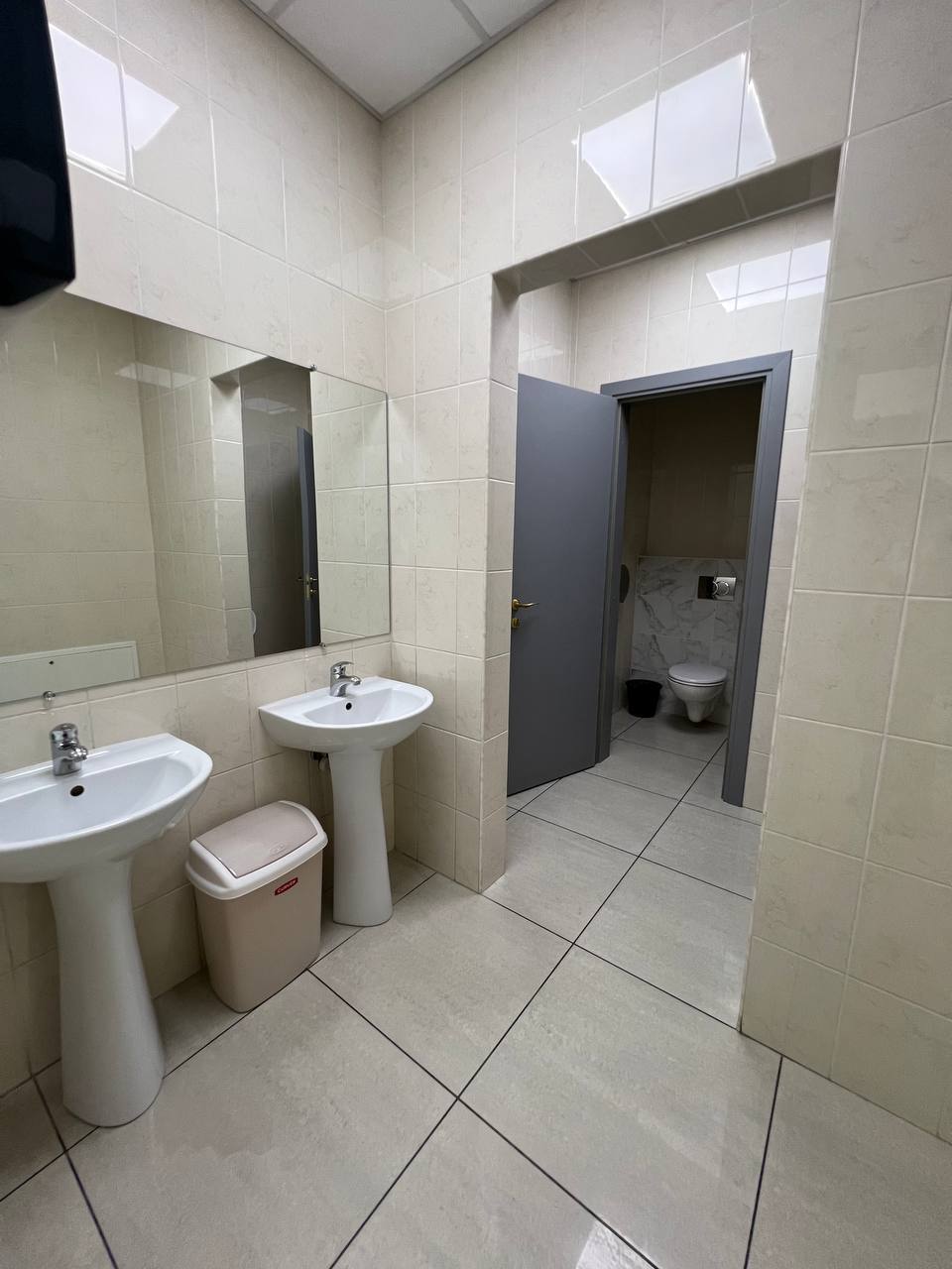 Оренда комерції 412 м², Січових Стрільців вул., 4Д