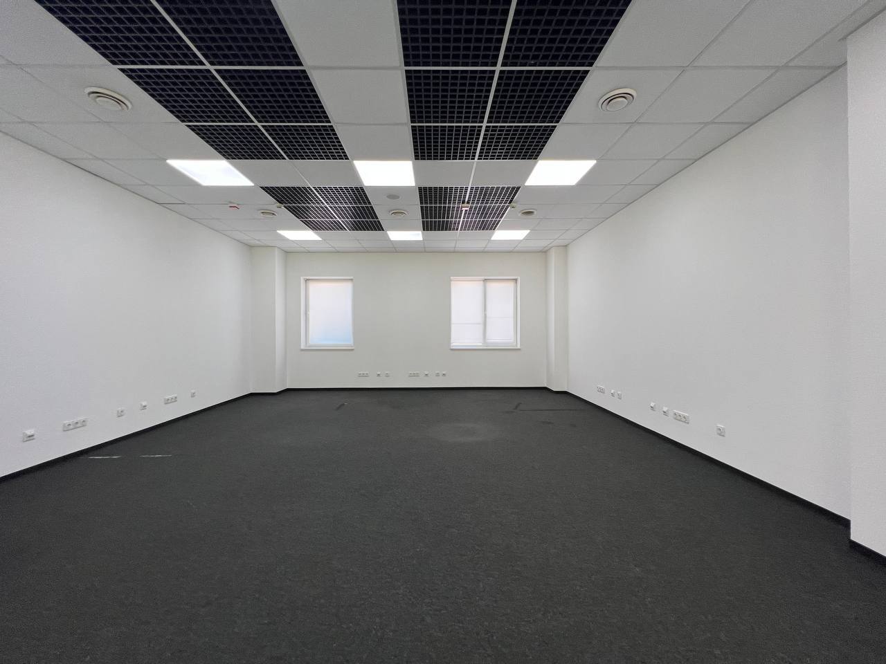 Оренда комерції 412 м², Січових Стрільців вул., 4Д