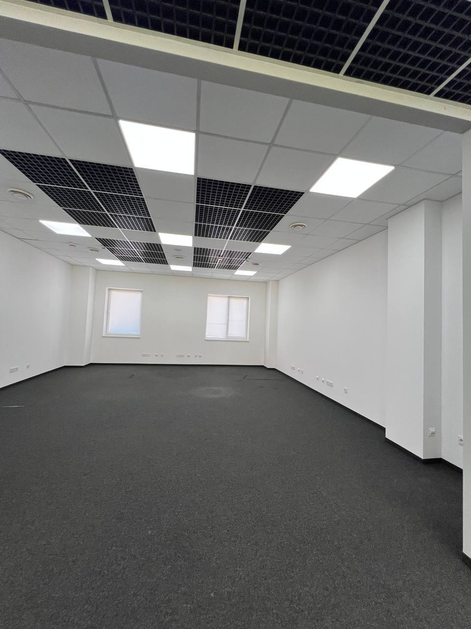 Оренда комерції 412 м², Січових Стрільців вул., 4Д