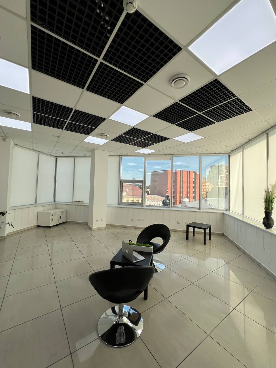 Оренда комерції 412 м², Січових Стрільців вул., 4Д