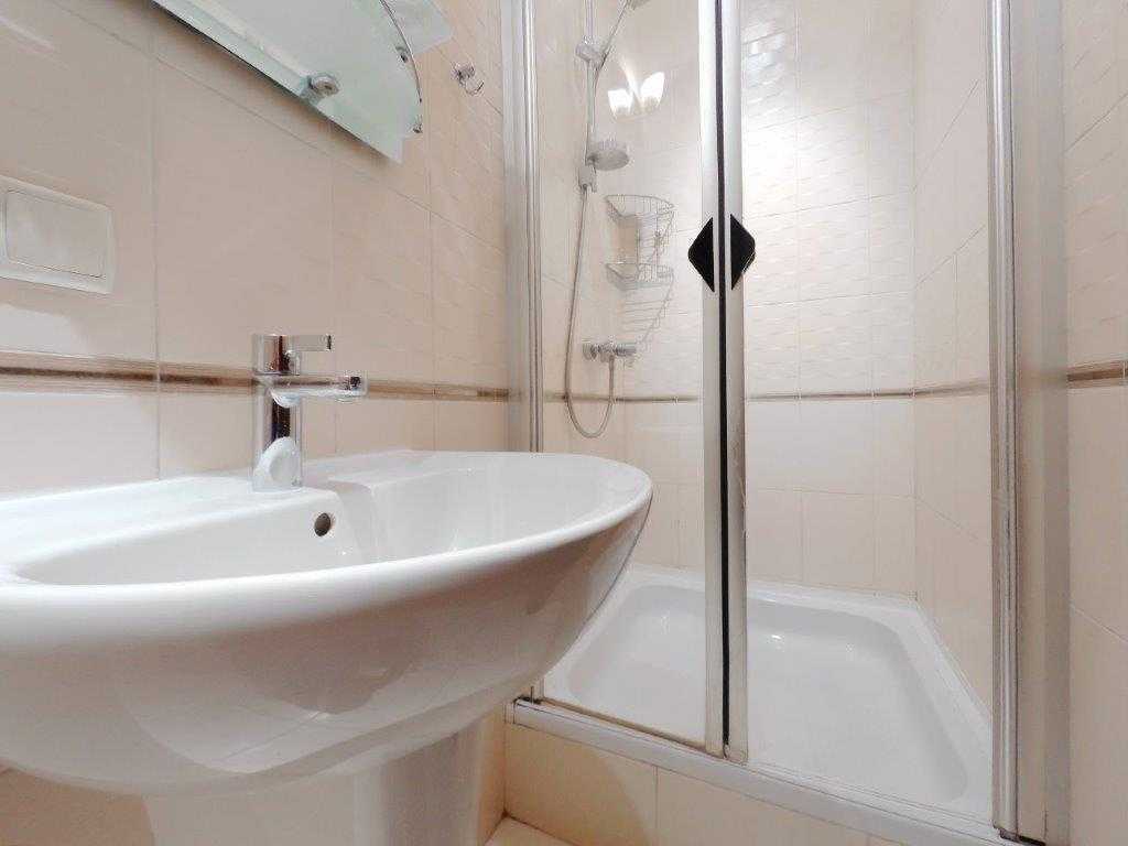 Оренда 3-кімнатної квартири 135 м², Саксаганського вул., 121