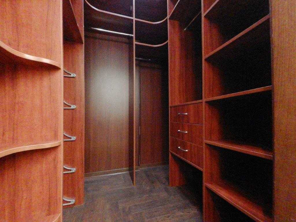 Оренда 3-кімнатної квартири 135 м², Саксаганського вул., 121