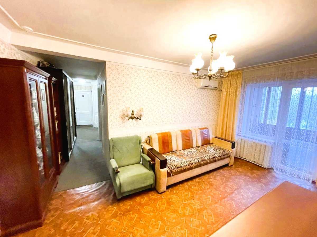 Продажа 3-комнатной квартиры 60 м², Лайоша Гавро, 22