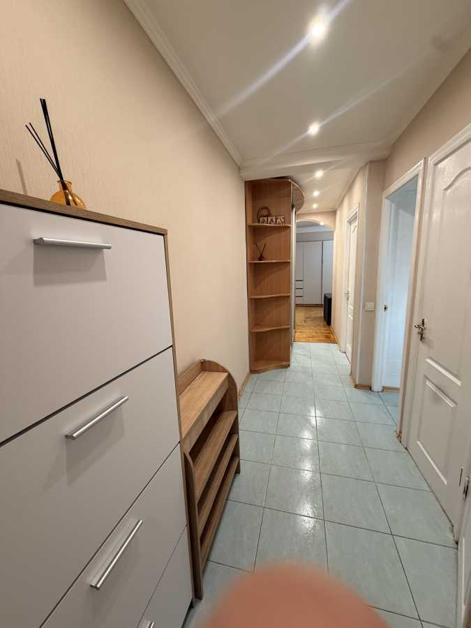 Оренда 3-кімнатної квартири 60 м², Івана Миколайчука вул., 3/1