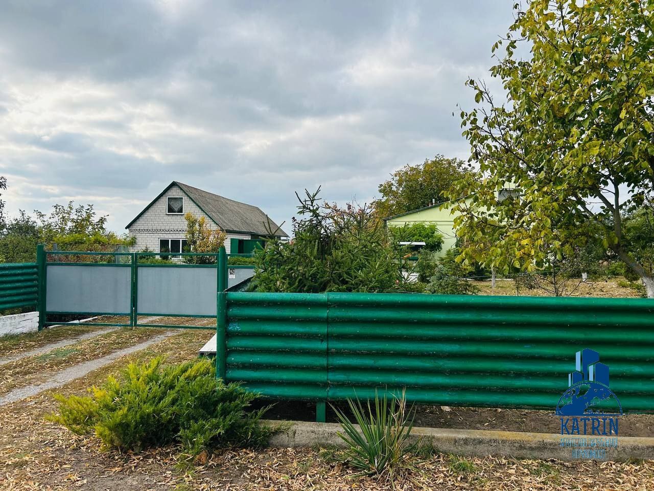 Продаж будинку 97 м²