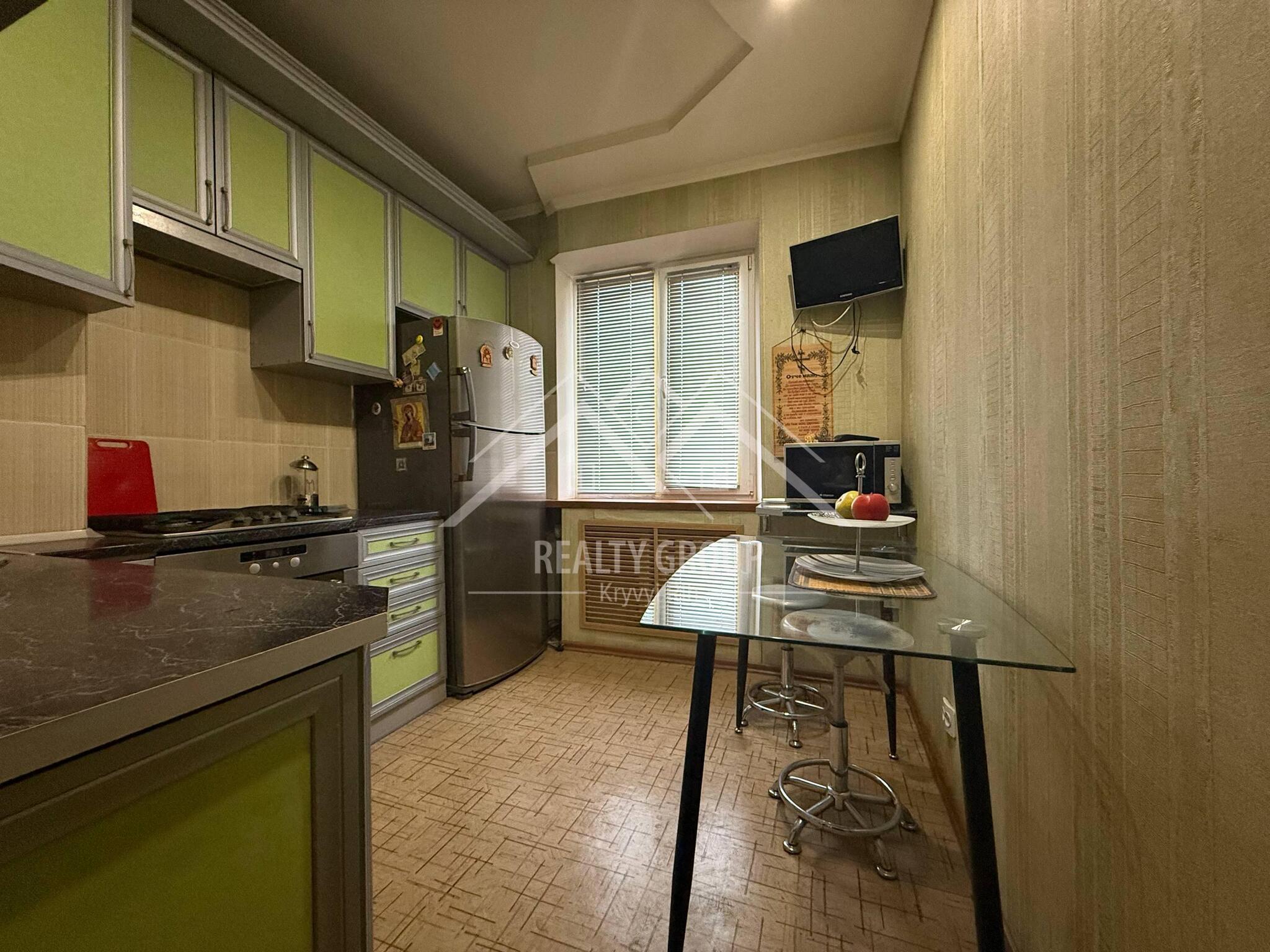 Оренда 2-кімнатної квартири 58 м², Індустріальна вул.