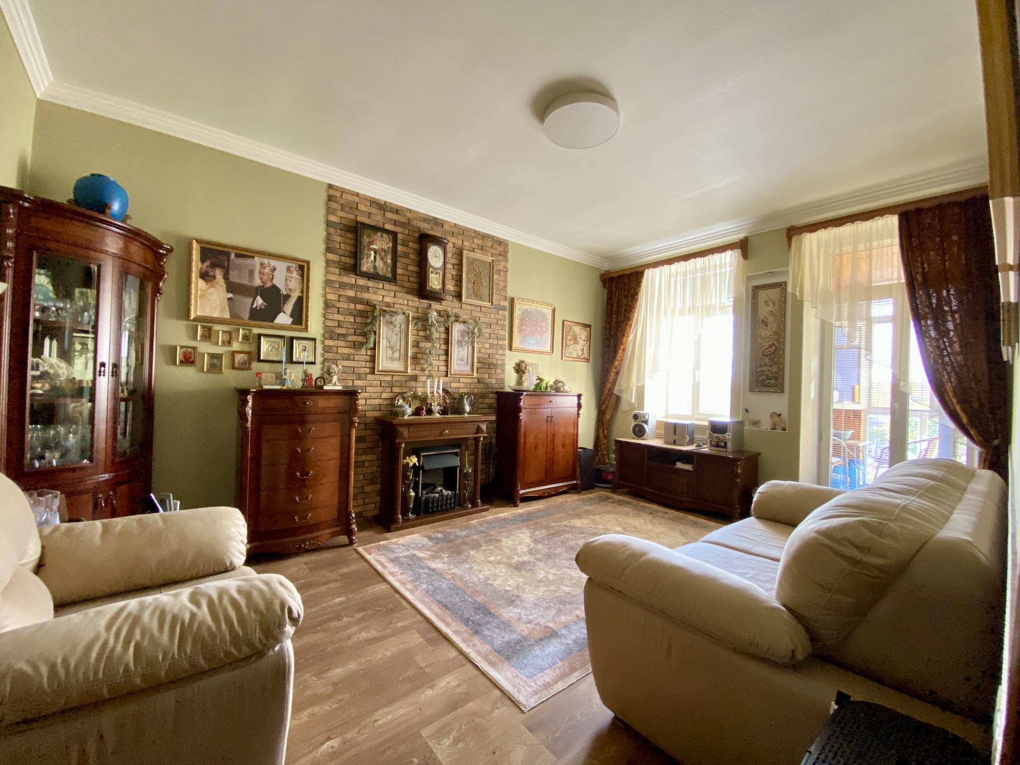 Продажа 2-комнатной квартиры 63 м², Адмиральская ул., 37А