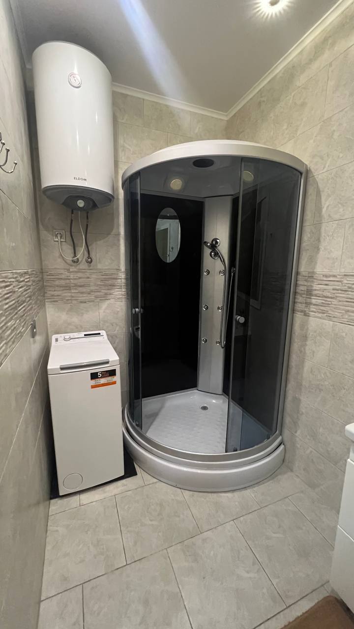 Оренда 1-кімнатної квартири 40 м², Гагарінське Плато вул., 5/2