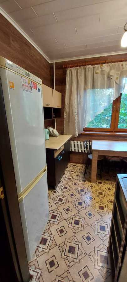 Продажа 3-комнатной квартиры 72 м², Балакирева ул., 50