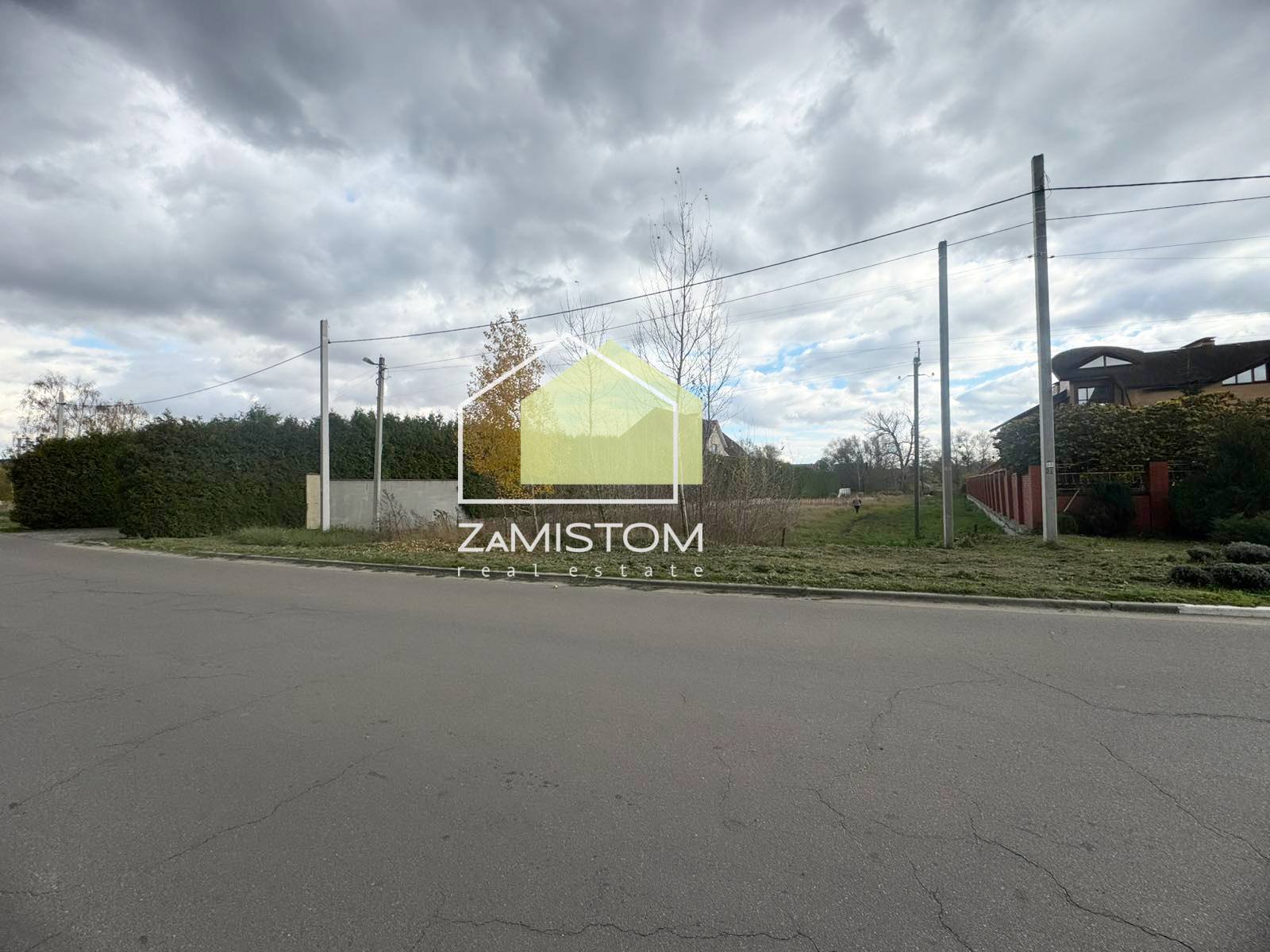 Продажа участка под индивидуальное жилое строительство 20 соток