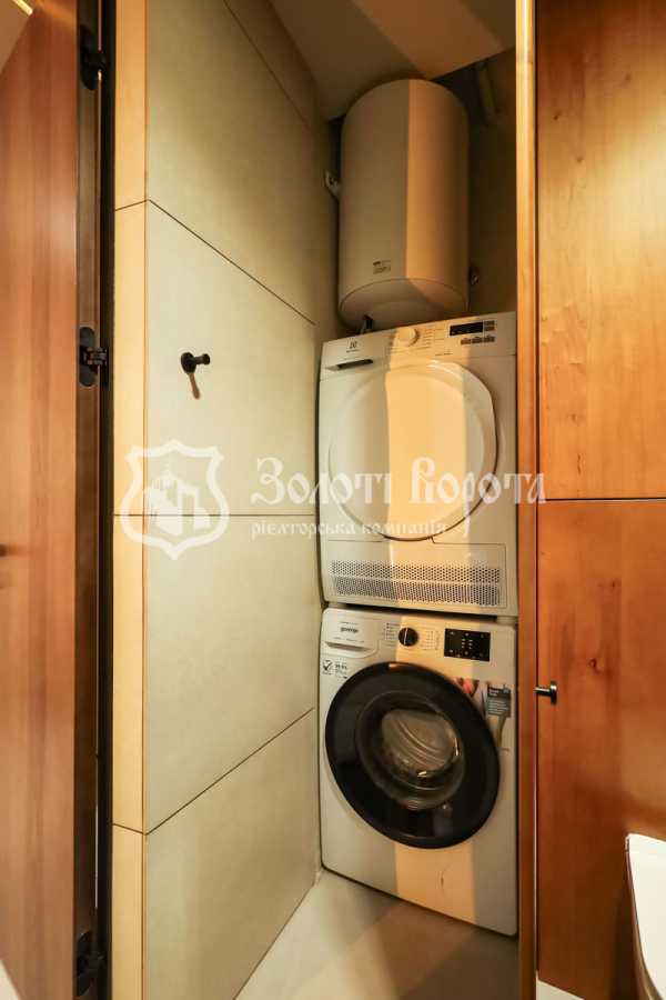 Продажа 2-комнатной квартиры 60.4 м², Радистов ул., 40