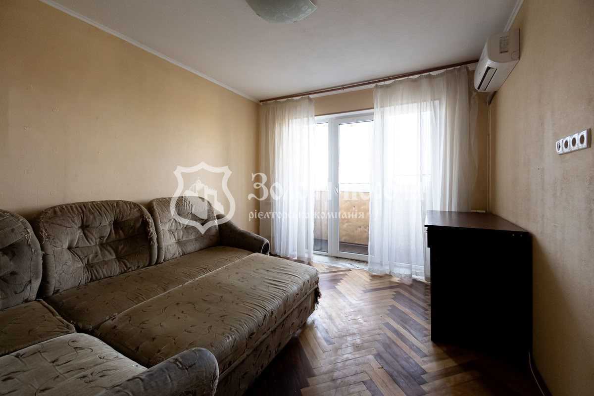 Продаж 2-кімнатної квартири 44.5 м², Соборності просп., 9