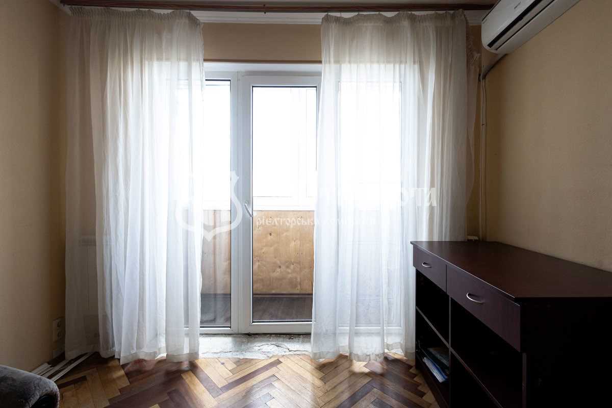 Продаж 2-кімнатної квартири 44.5 м², Соборності просп., 9