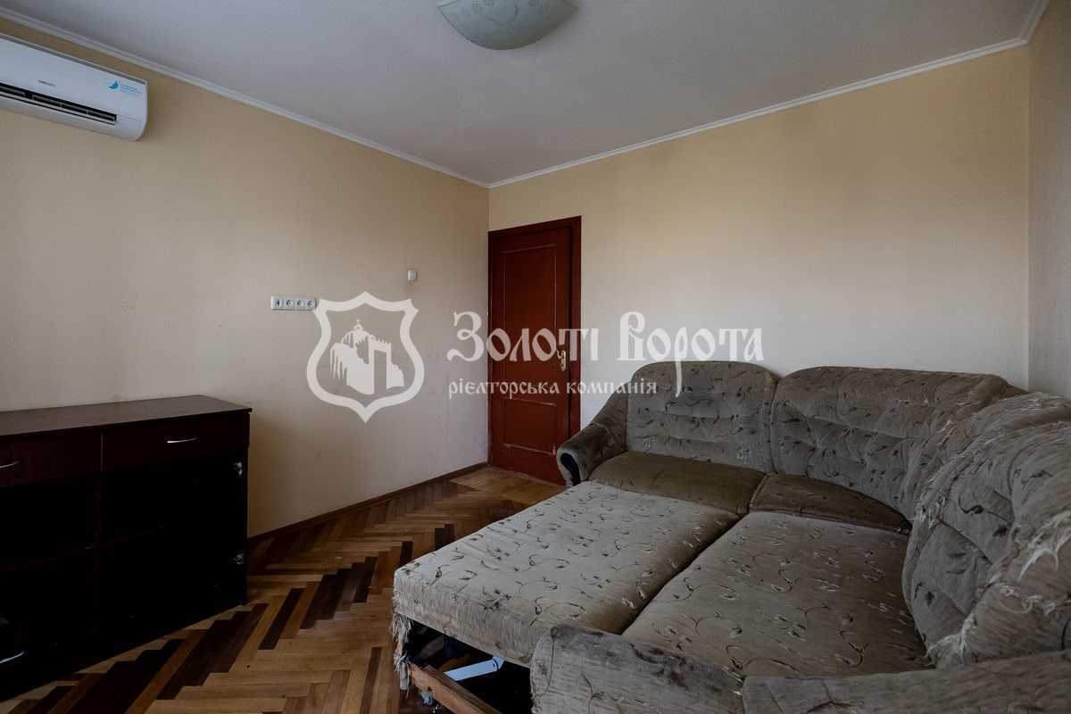 Продаж 2-кімнатної квартири 44.5 м², Соборності просп., 9