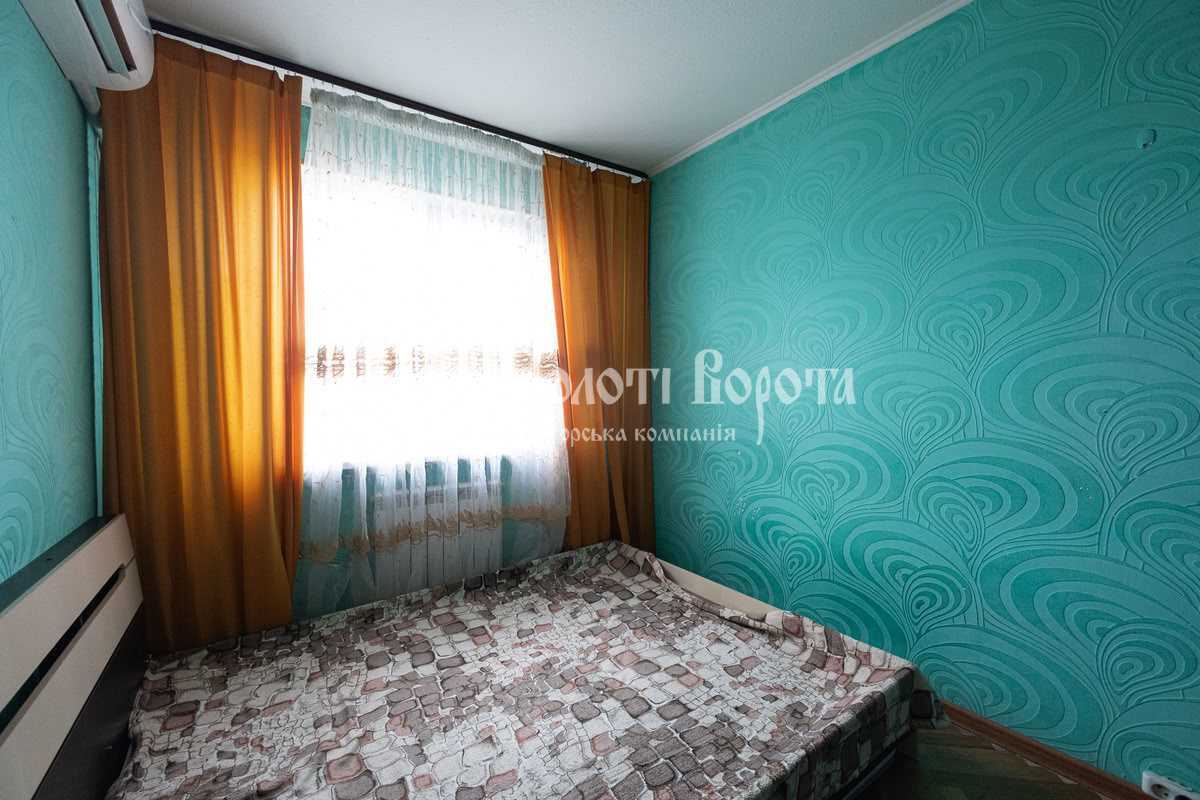 Продаж 2-кімнатної квартири 44.5 м², Соборності просп., 9