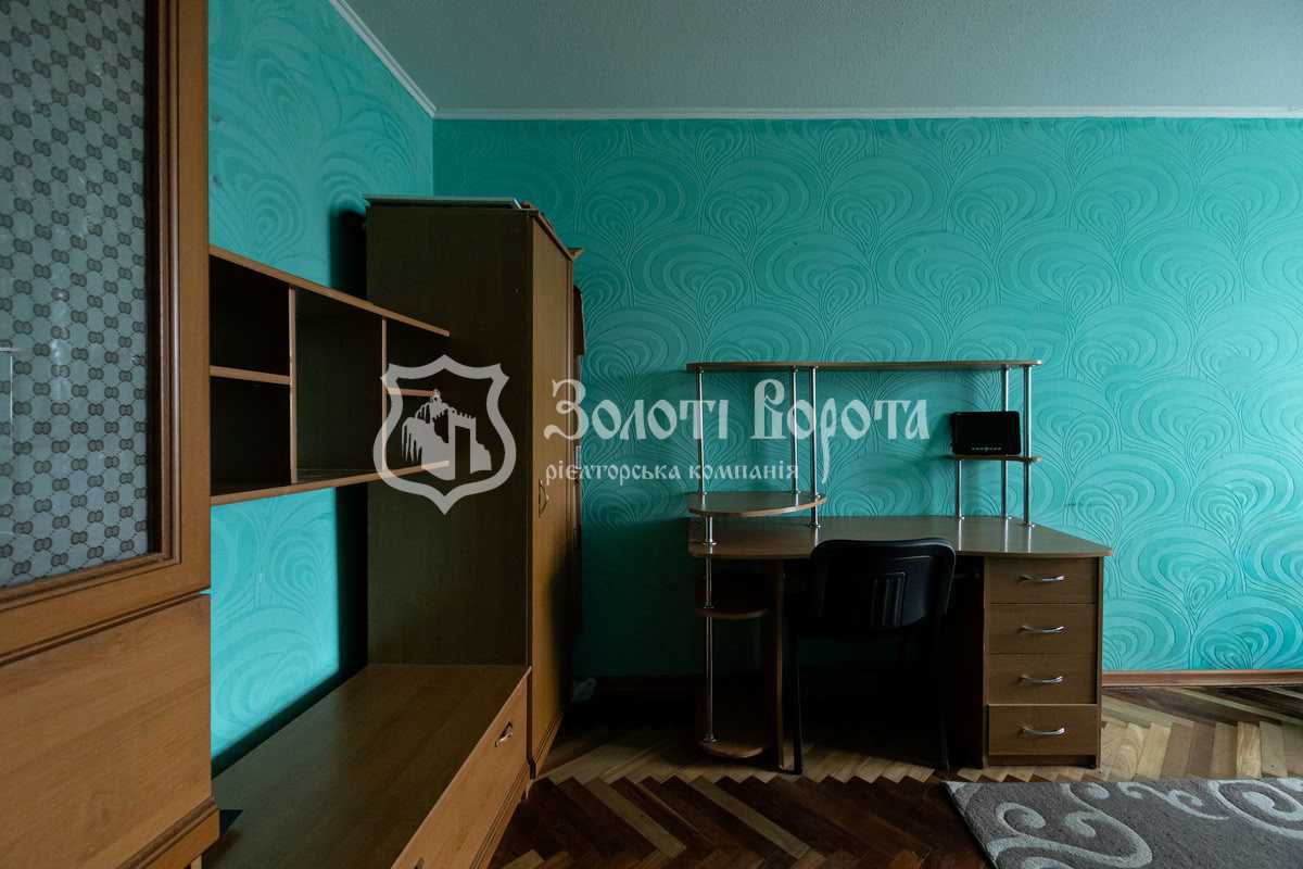 Продаж 2-кімнатної квартири 44.5 м², Соборності просп., 9