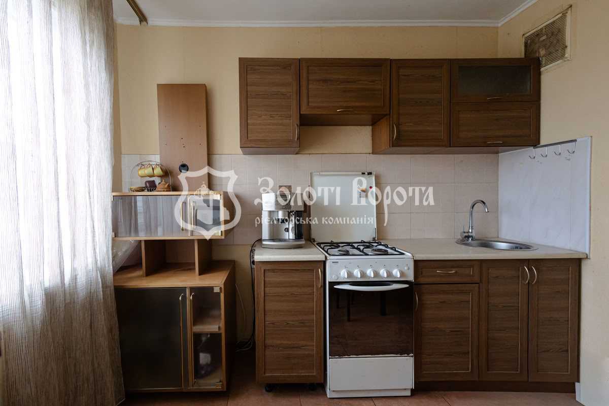 Продаж 2-кімнатної квартири 44.5 м², Соборності просп., 9