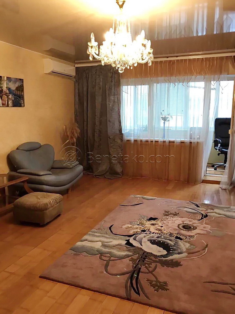 Продаж 3-кімнатної квартири 136 м², Армійська вул., 23