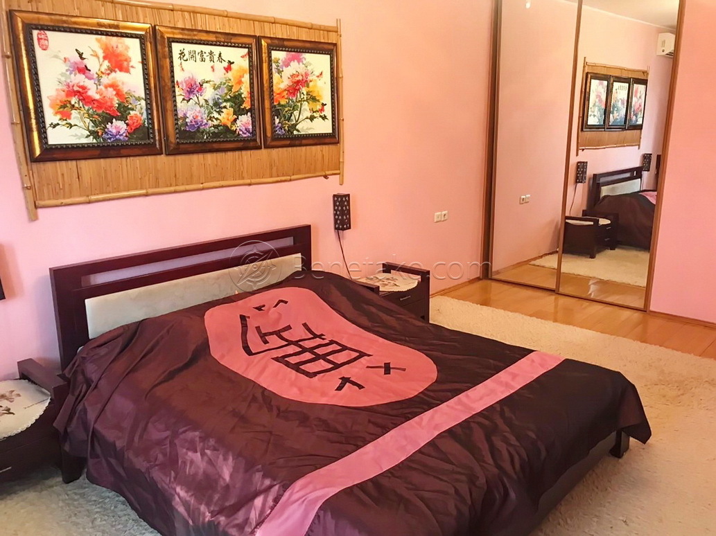 Продаж 3-кімнатної квартири 136 м², Армійська вул., 23