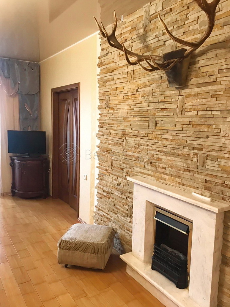 Продаж 3-кімнатної квартири 136 м², Армійська вул., 23