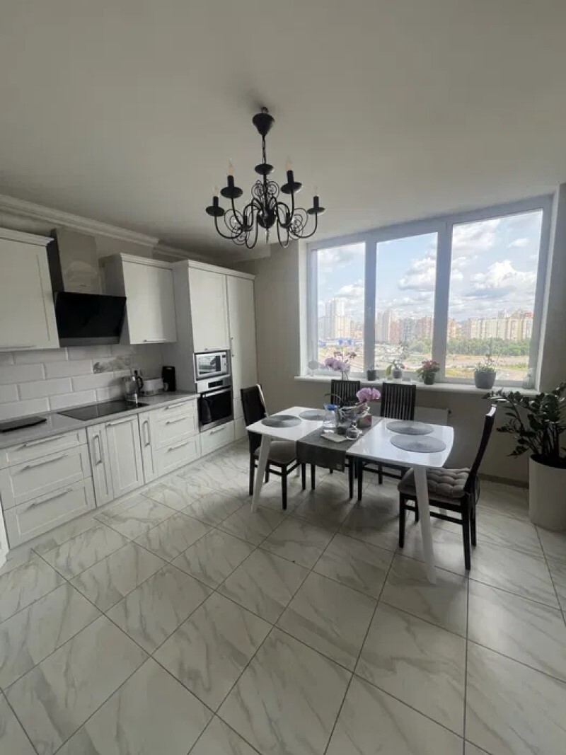 Продажа 2-комнатной квартиры 80 м², Завальная ул., 10Г