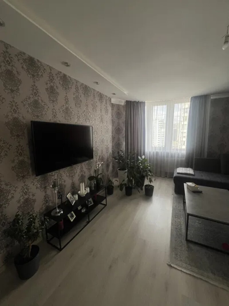 Продажа 2-комнатной квартиры 80 м², Завальная ул., 10Г