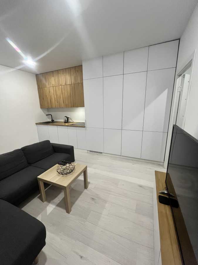 Аренда 1-комнатной квартиры 37 м², Михаила Максимовича ул., 26