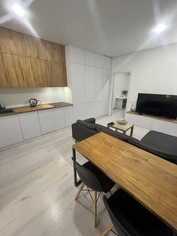 Аренда 1-комнатной квартиры 37 м², Михаила Максимовича ул., 26