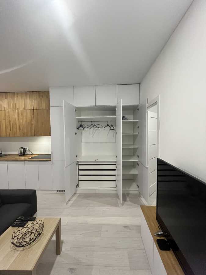 Аренда 1-комнатной квартиры 37 м², Михаила Максимовича ул., 26