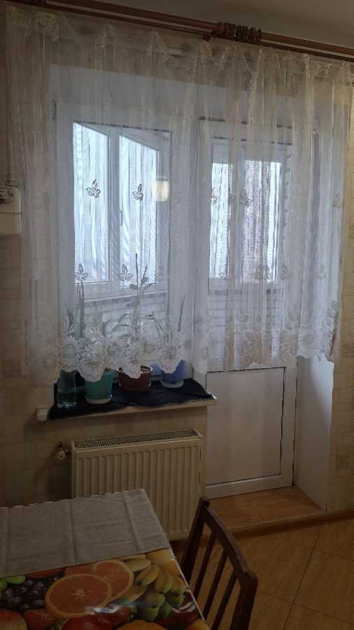 Оренда 1-кімнатної квартири 42 м², Теплична вул., 42