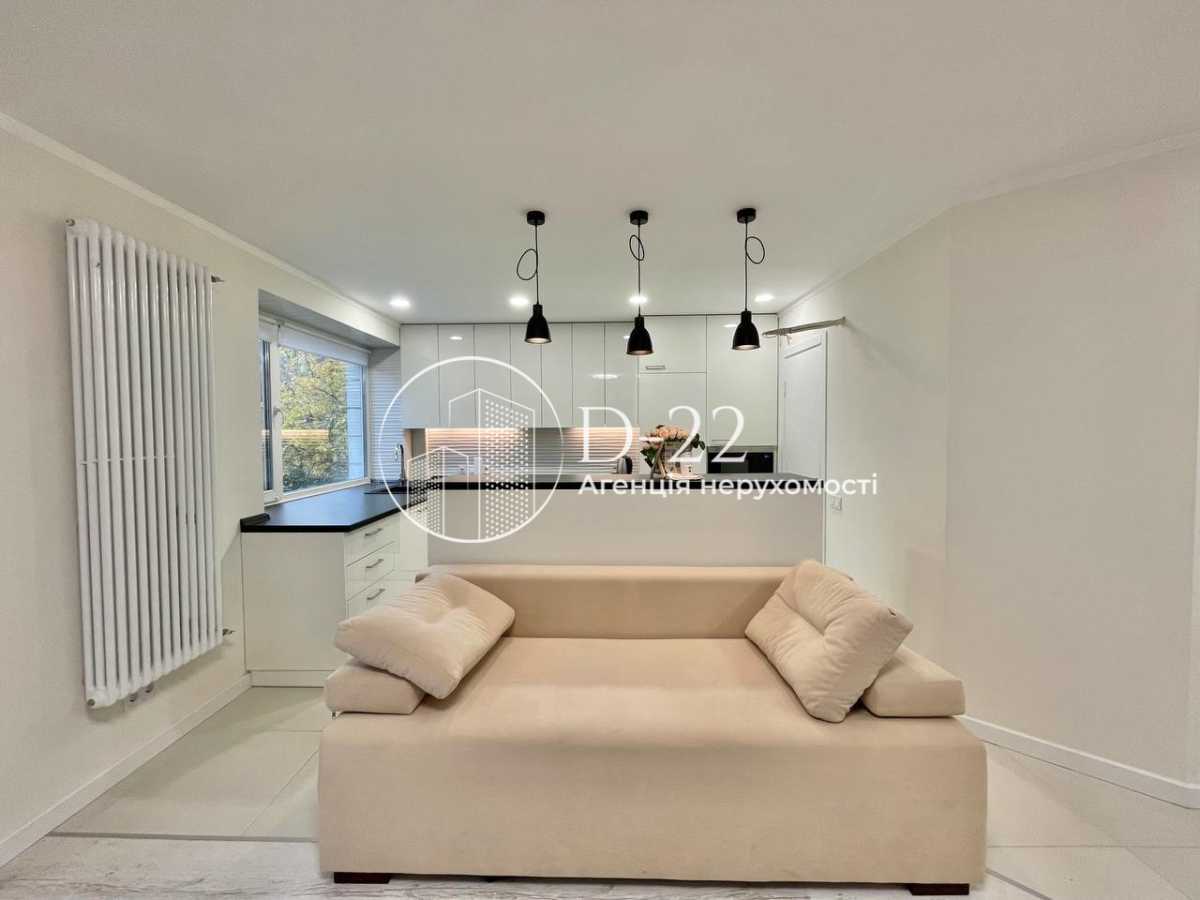 Продаж 2-кімнатної квартири 60.6 м², Глібова вул., 7