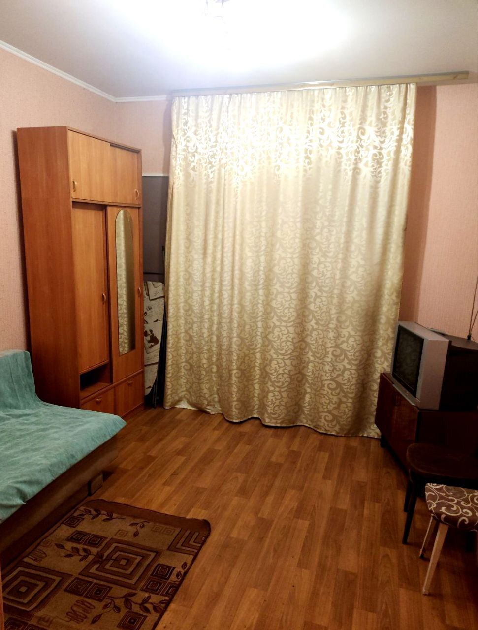 Оренда 1-кімнатної квартири 34 м², Кропивницкого вул.