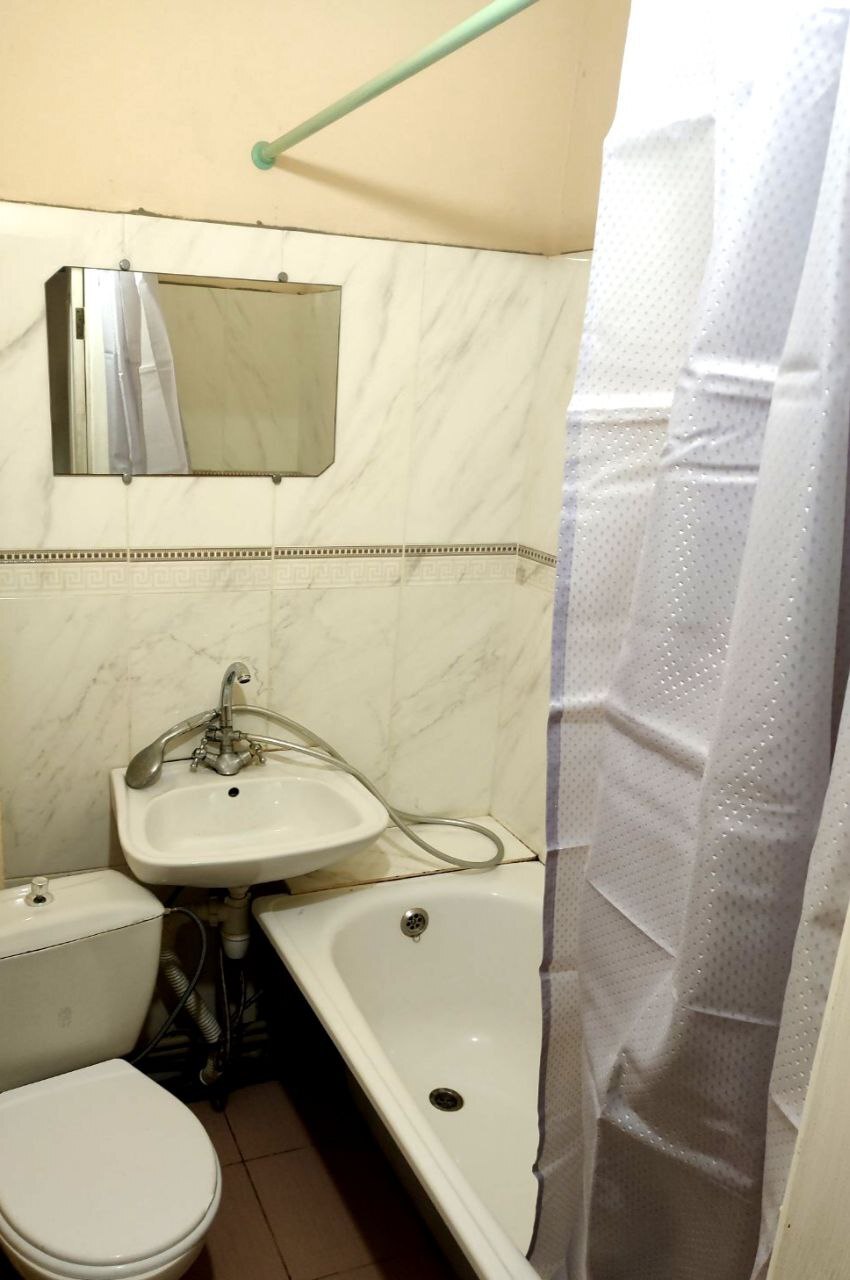 Оренда 1-кімнатної квартири 34 м², Кропивницкого вул.