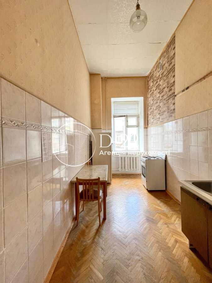 Продаж 1-кімнатної квартири 50.7 м², Миколи Кібальчича вул., Лисенка, 1