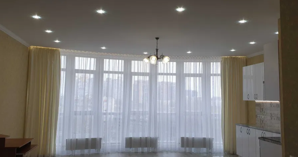 Продаж 1-кімнатної квартири 47 м², Гагарина просп.