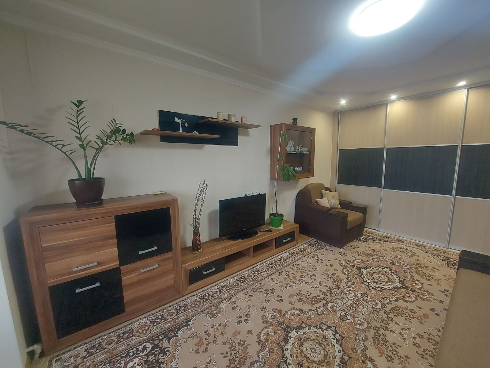 Аренда 2-комнатной квартиры 55 м², Академика Королева ул., 54