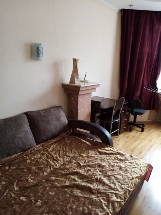 Продаж 1-кімнатної квартири 36 м², Середньофонтанська вул.