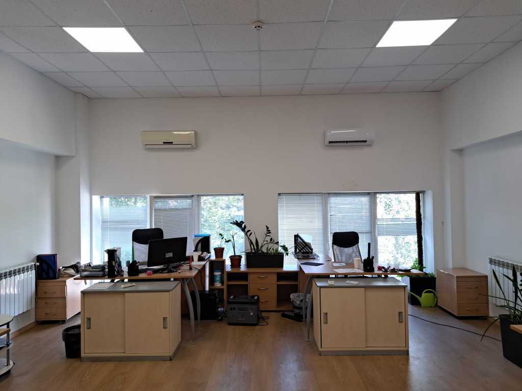 Оренда офісу 375 м², Євгена Сверстюка вул., 11