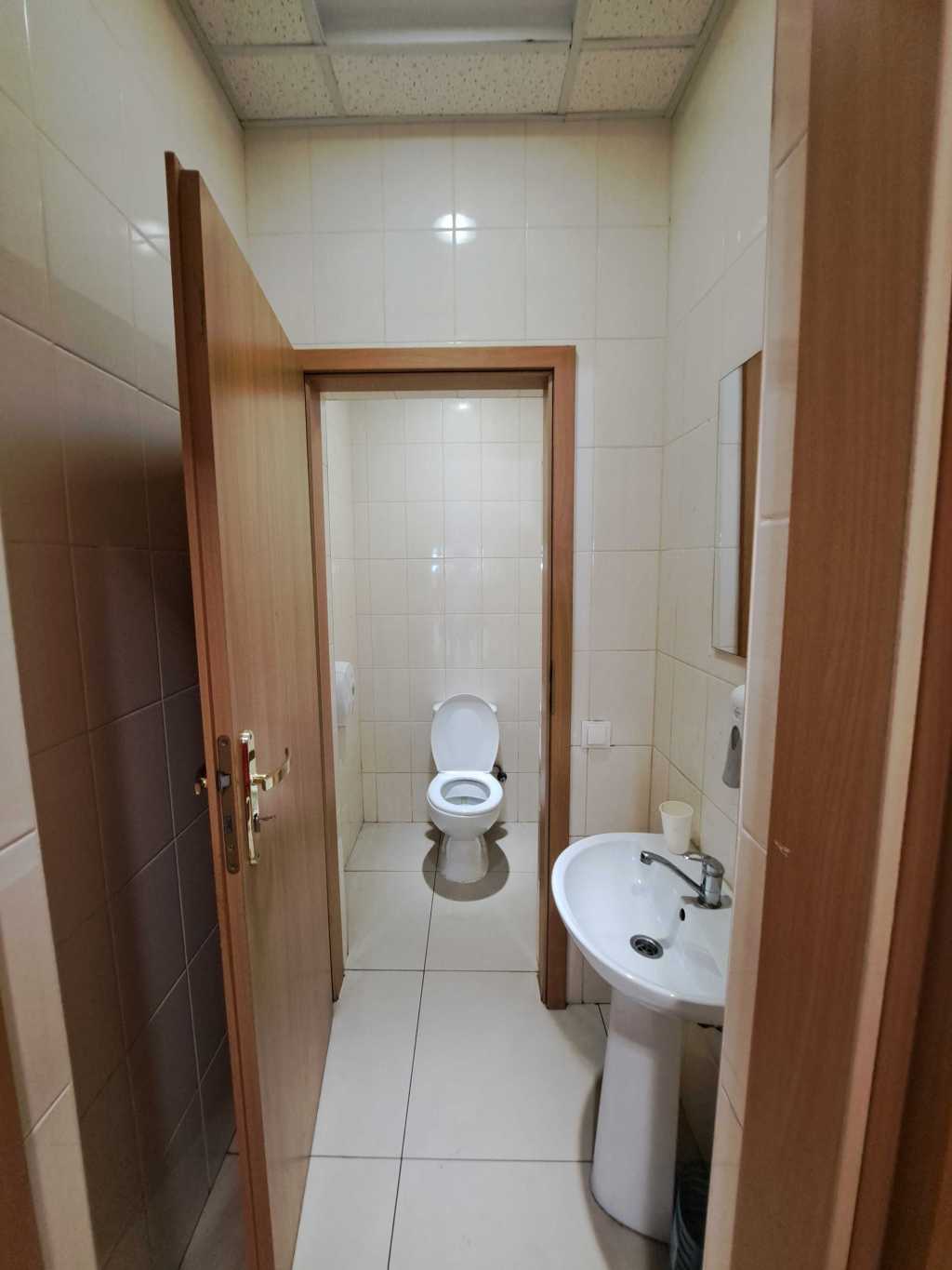 Оренда офісу 375 м², Євгена Сверстюка вул., 11