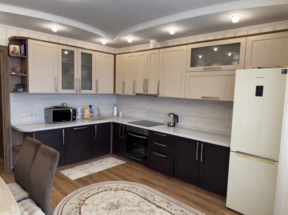 Продажа 2-комнатной квартиры 91 м², Малиновского Маршала ул.