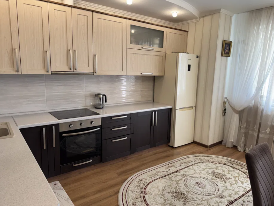 Продажа 2-комнатной квартиры 91 м², Малиновского Маршала ул.