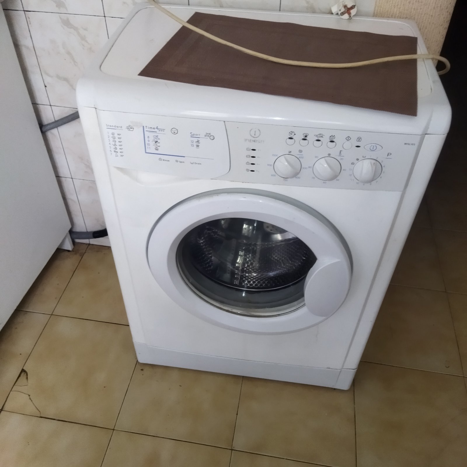 Оренда 2-кімнатної квартири 46 м², Композитора Лятошинського вул., 4А